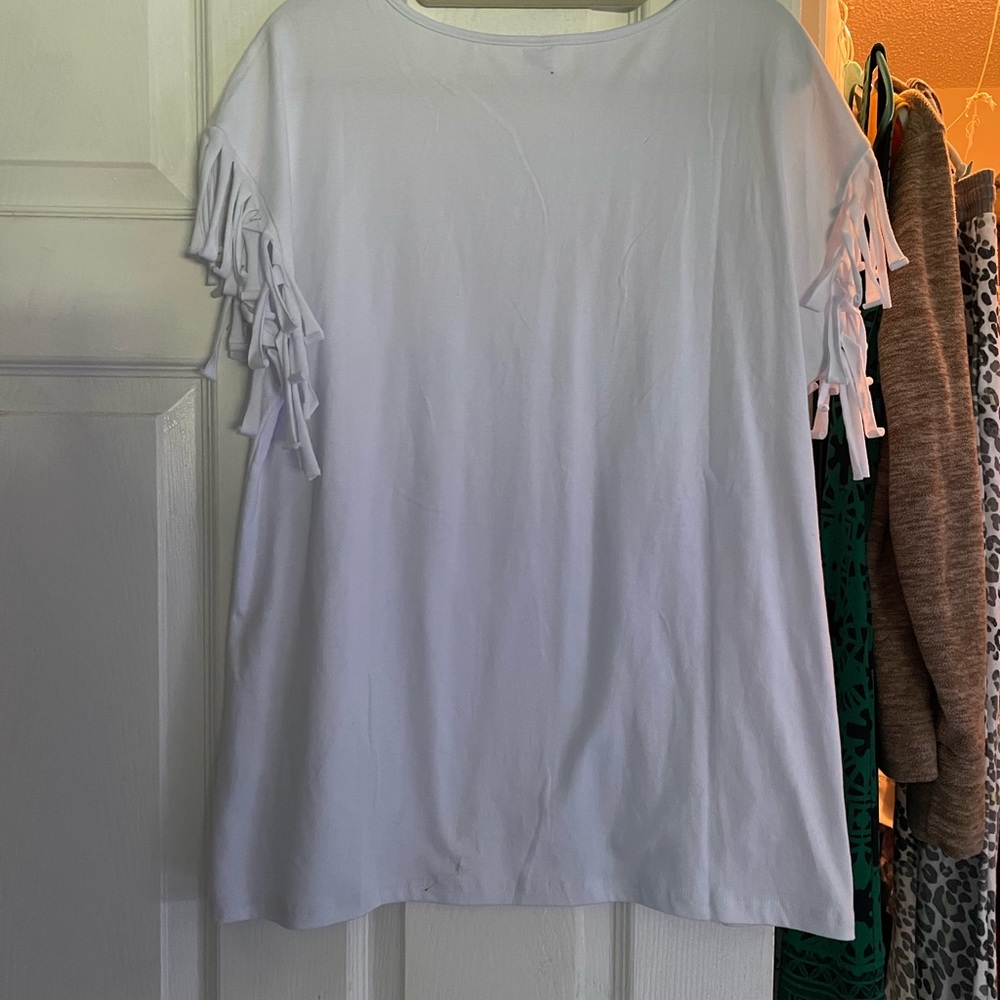 Women's White Fringe Sleeve Short Sleeve Tee ((SKU 5041) - Picture 2 of 3